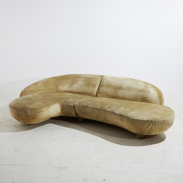 Italian velvet corner sofa designed by Roberto Lazzeroni for IPE Cavalli. The sofa was launched as part of the Streamlined...