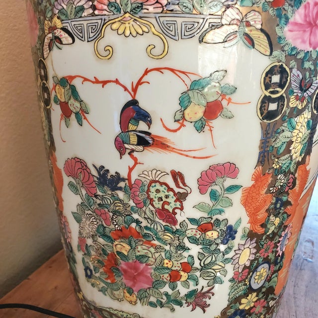 Pair of Large Table Lamps Rose Medallion 19th Century Porcelain Palace Vases Custom Made Globe Lamps For Sale In San Diego - Image 6 of 12