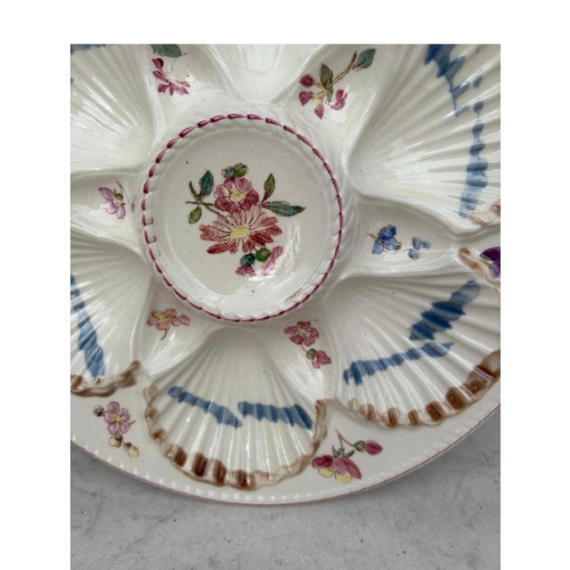 Longchamp 19th Century Majolica Oyster Flowers Plate Longchamp For Sale - Image 4 of 5