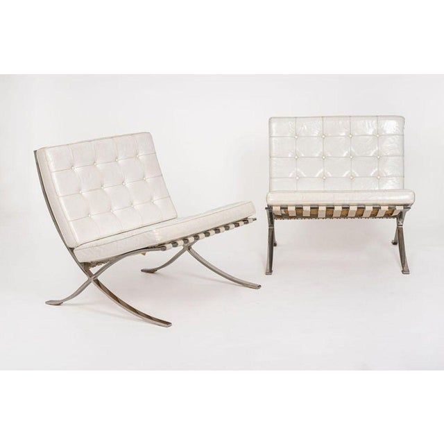 Mid Century White Barcelona Chairs by Mies Van Der Rohe for Knoll, 1970s For Sale - Image 13 of 17
