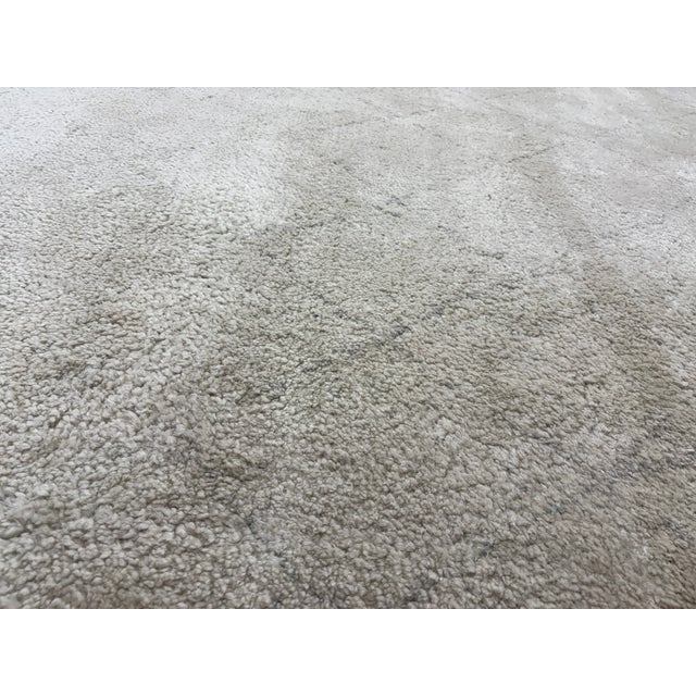Rh Iman Diamond Wool Rug 9x12 - Ivory/Silver For Sale - Image 10 of 18