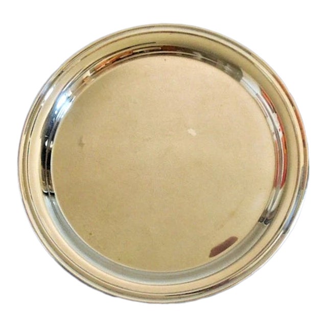 Late 20th Century Tiffany & Co. Regency Syle Round Silverplate Serving Tray With Anti-Tarnish Bag For Sale