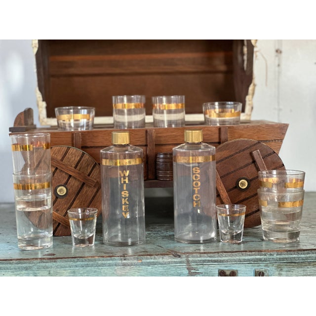 Mid-Century Modern Vintage Tabletop Covered-Wagon Western Flip-Top Bar With Scotch Whiskey Glasses & Bar Tools- 20 Pieces For Sale - Image 3 of 12