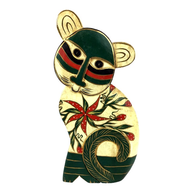 1960s Vintage Carved & Painted Micronesian Sitting Cat Figurine For Sale