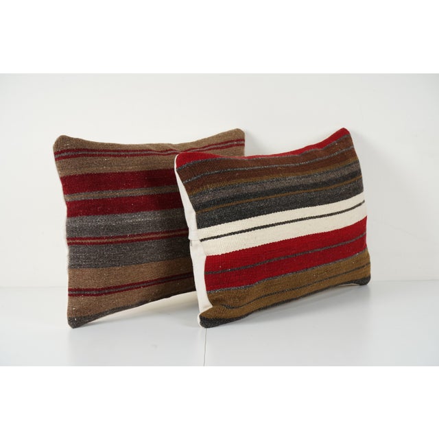 Handmade Turkish Rug Pillow Covers • Vintage Rug Decor Elevate your home decor with these exquisite 14" x 20"pillow covers...