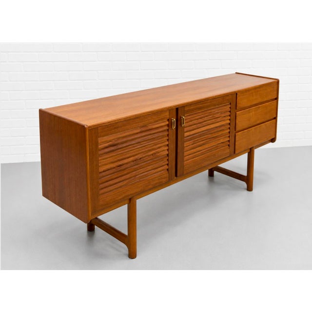 1960s Mid Century Modern Teak Credenza With Louvered Doors | Sideboard by a.h. McIntosh, Made in Scotland, C. 1960’s For Sale - Image 5 of 17