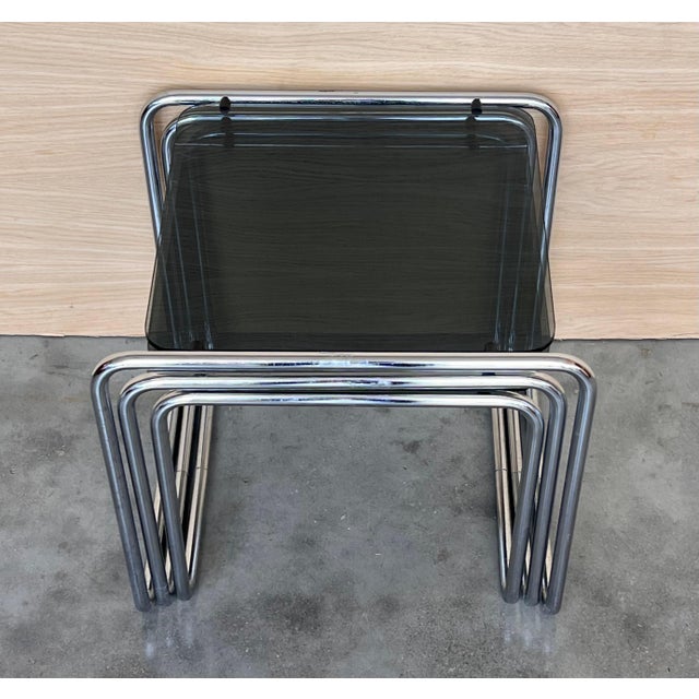 Mid-Century Modern Mid 20th Century Cantilevered Chrome & Glass Nesting Tables with Fume Glasses For Sale - Image 3 of 18