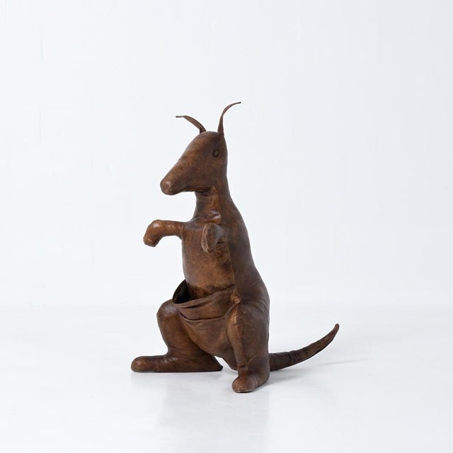 1960s Leather Magazine Holder by Dimitri Omersa for Abercrombie & Fitch, 1960s For Sale - Image 5 of 18