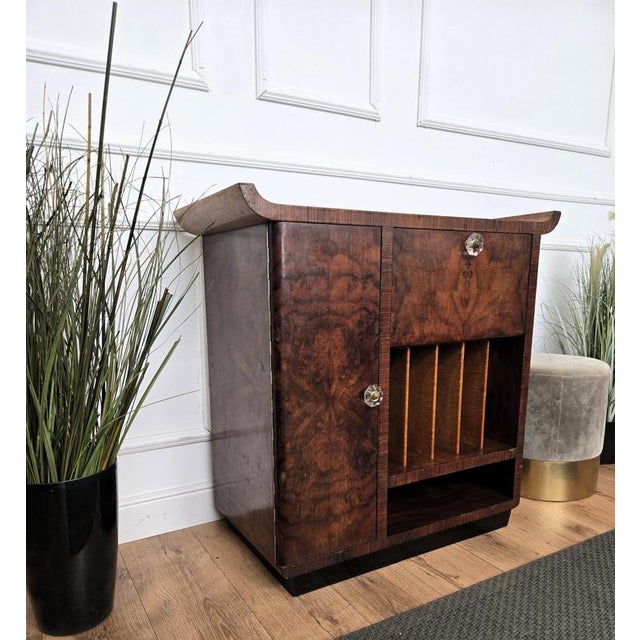 Brown Vintage Italian Art Deco Walnut Burl Dry Bar Cabinet, 1940s For Sale - Image 8 of 10