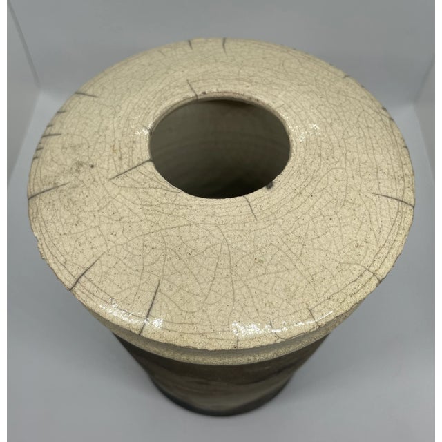 Late 20th Century Modern Cream and Black Vase For Sale In New York - Image 6 of 7