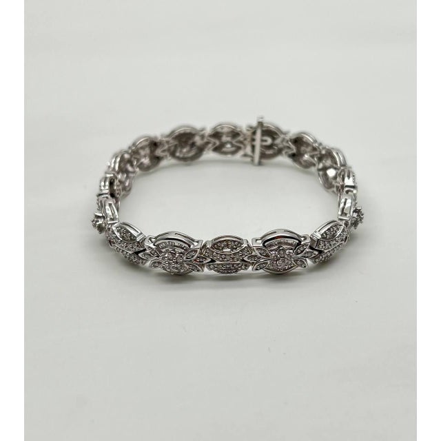 Fancy Floral Unique Link Diamond Pave Statement Unique 14k White Gold Bracelet For Sale In Washington DC - Image 6 of 13