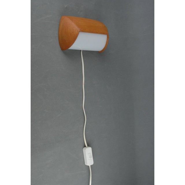 Mid-Century Modern Wall Lamp by Uno & Östen Kristiansson for Luxus, Sweden. 1950s For Sale - Image 3 of 14