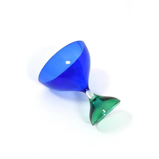 Glass Bowl by Vicke Lindstrand for Kosta, in Flawless conditions. Designed 1960 to 1969 This piece has an attribution...