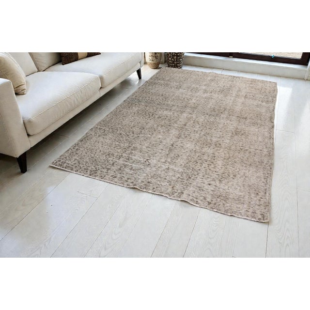 1950s 1950s Gray Anatolian Handknotted Wool Carpet For Sale - Image 5 of 9