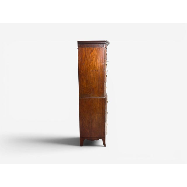 Georgian, Bow-Front Chest on Chest, Mahogany, Brass, England, 19th C. For Sale - Image 9 of 15