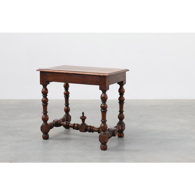 French Louis XIII Walnut Side Table with Drawer and Turned Legs, 1850 For Sale - Image 15 of 18