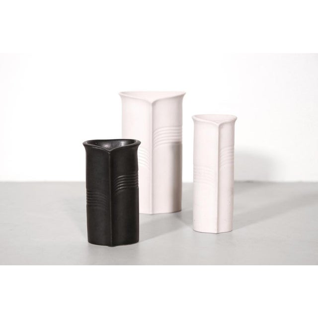 1980s Baltic Vases in White and Black by Christer Holmgren, 1980s, Set of 3 For Sale - Image 5 of 5