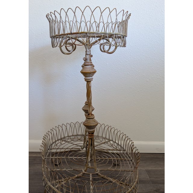 Designed with a French Country flair this great stand also lends itself well to Shabby Chic, Victorian, and Bohemian...