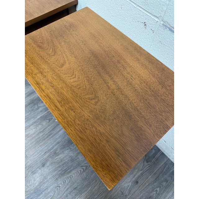 Vintage Dixie Furniture Mid Century Traditional Neoclassical Nightstands - Pair For Sale - Image 10 of 17