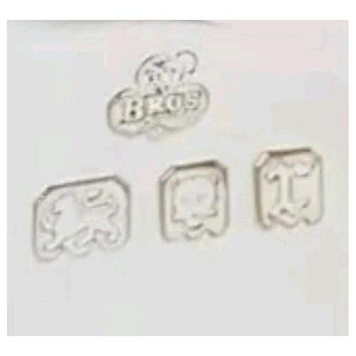 Antique Sterling Silver Cruets, London, 1930s, Set of 3 For Sale - Image 13 of 15