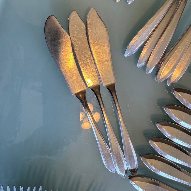 Oneida Vintage Silverplate Patrician Art Deco - 48 pcs For Sale - Image 4 of 11