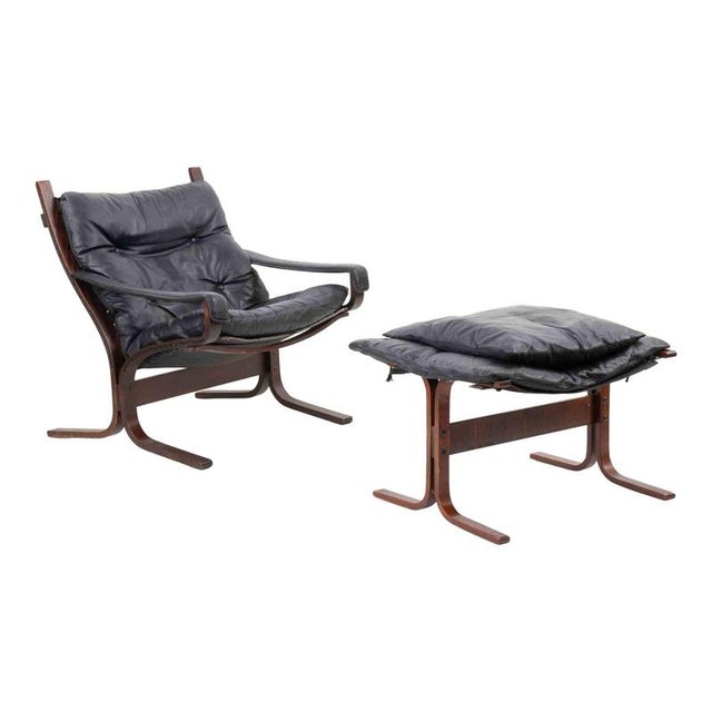 Textile Set of Siesta Louneg Chair and Ottoman in Leather by Ingmar Relling, 1960s For Sale - Image 7 of 7