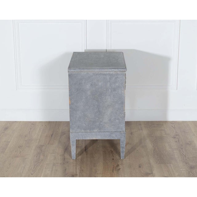 Swedish Painted Chest of Drawers in Grey-Blue, circa 1920 For Sale In Atlanta - Image 6 of 8