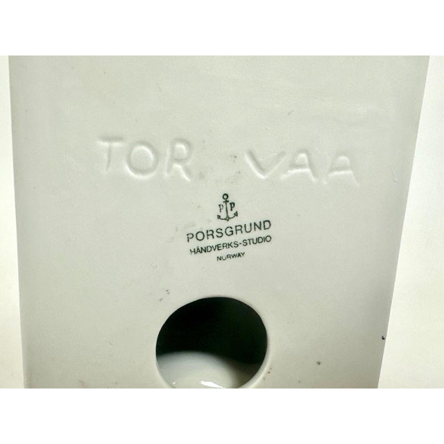 Porcelain Ermine Figurine by Tor Vaa for Porsgrund, 1960s For Sale - Image 11 of 13