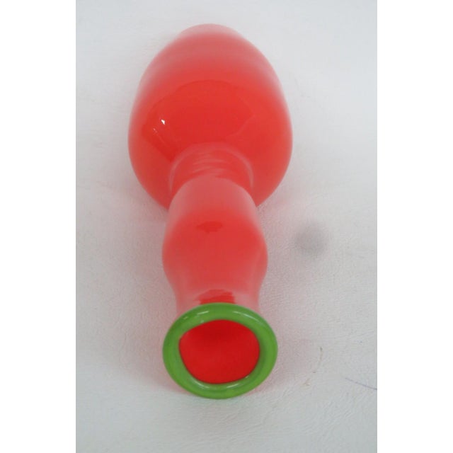 Mid-Century Modern Richard Jones Art Glass Vase Signed 1998 Studio Paran Orange and Green 4924b For Sale - Image 3 of 8