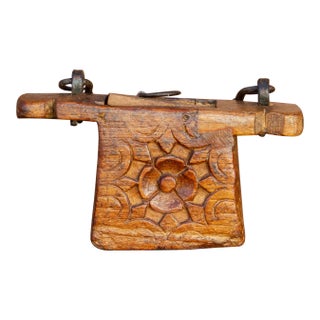 Antique Chameli Carved Tea Caddy For Sale