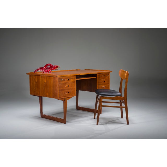 Brown Mid-Century Danish Freestanding Teak Desk with Raised Lip Edge, 1960s For Sale - Image 8 of 18