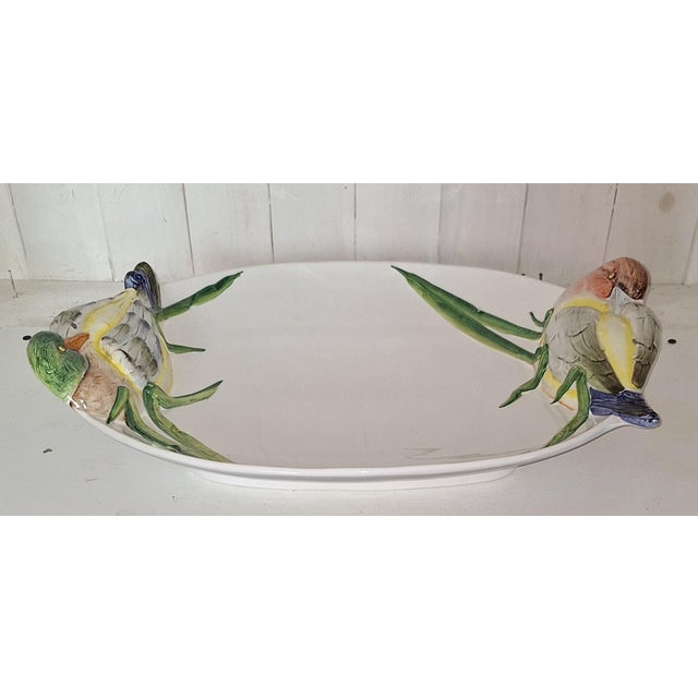 Vintage Italian Serving Platter in White Ceramic, 1980s, in Very Good conditions. Designed 1980 to 1989
