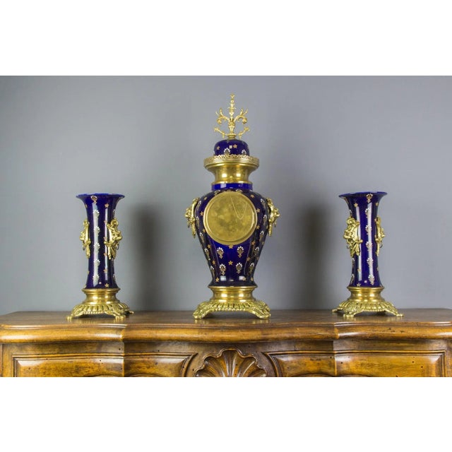 1920s Royal Blue Mantle Clock Set from Boch Frères Keramis, 1920s, Set of 3 For Sale - Image 5 of 18