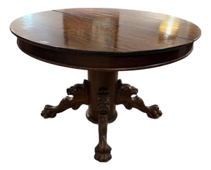 Antique American Quarter-Sawn Oak Pedestal Dining Table With Lion Claw Feet