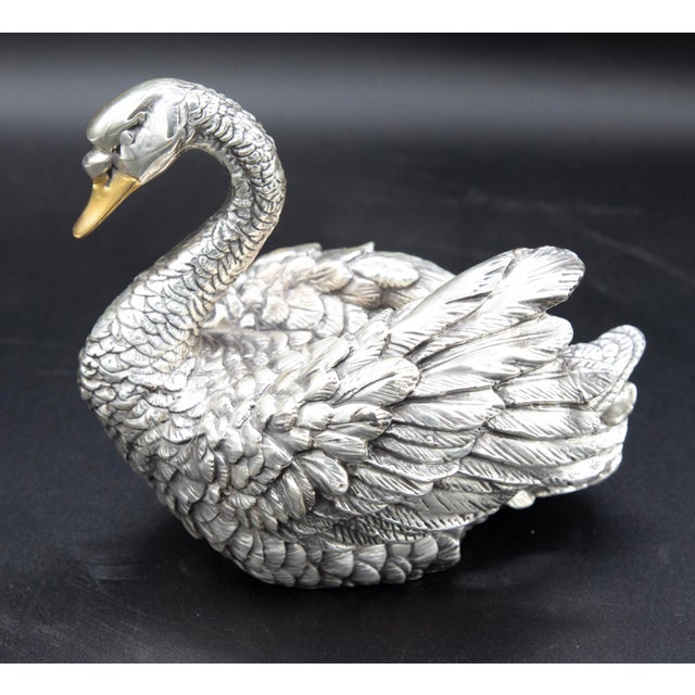 D’Argenta Silver-Plated Swan Sculpture – 2003 About the Maker D’Argenta is a distinguished Mexican decorative arts company...