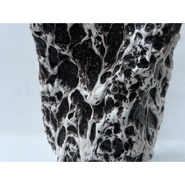 Ceramic Footed Vase with Lava Decoration by Marius Giuge for Vallauris, 20th Century For Sale - Image 7 of 10