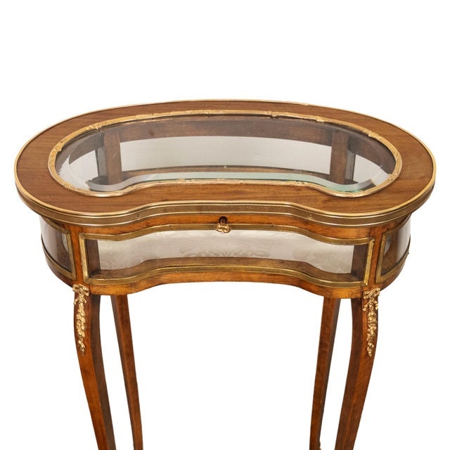 Antique 19thC French Louis XV Ormolu & Walnut Bijouterie Jewelry Table Vitrine, 1880 For Sale - Image 9 of 15