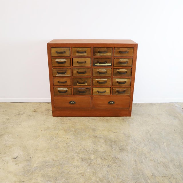 1960s Vintage Industrial Multi-Drawer For Sale - Image 5 of 17