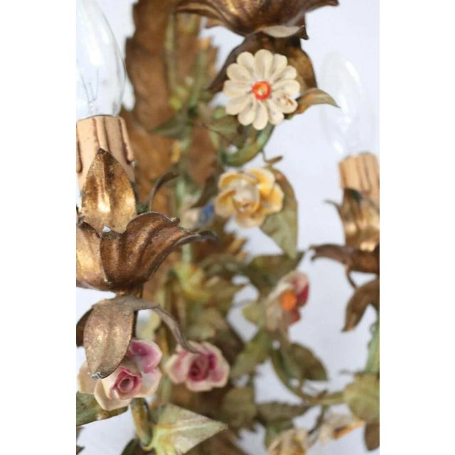 1970s French Regency Style Wall Lamp with Florentine Flowers from Kögl, Italy, 1970s For Sale - Image 5 of 7