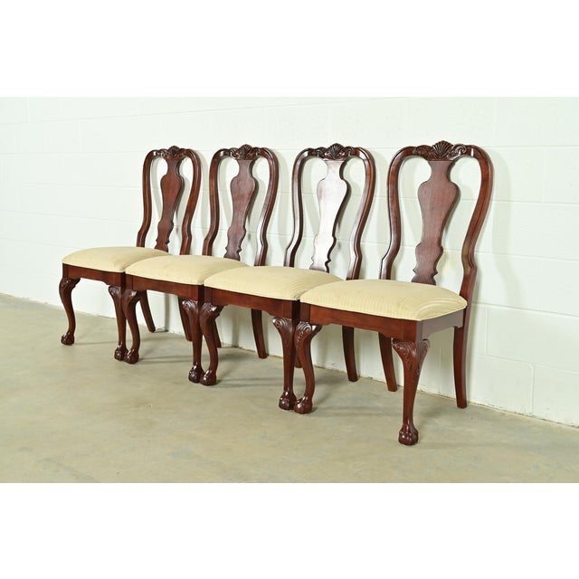 English Thomasville Chippendale Carved Cherry Wood Dining Chairs, Set of Four For Sale - Image 3 of 13