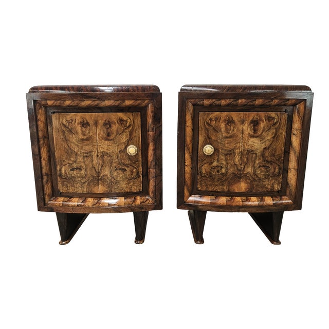 Tuscan Art Deco Bedside Tables in Walnut Burl, 1940, Set of 2 For Sale