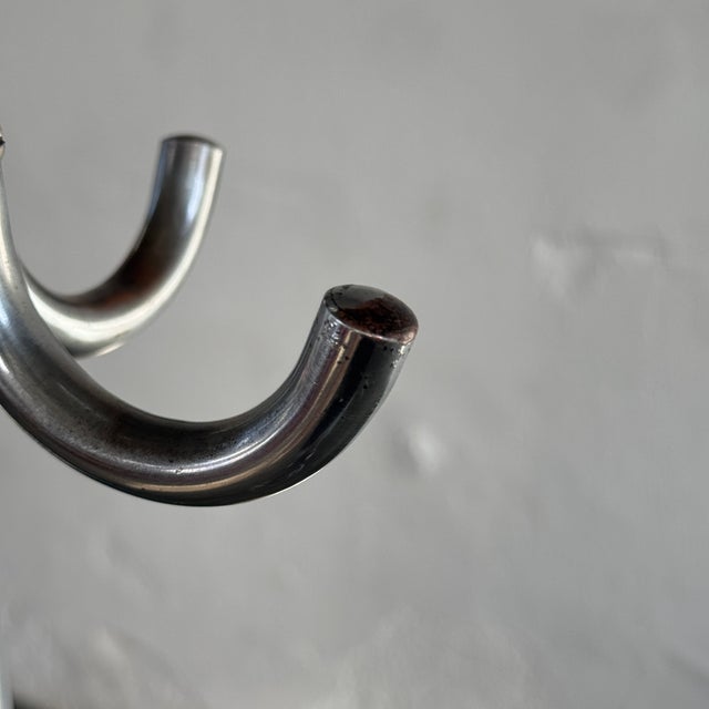 Metal Bauhaus Chrome Coat Rack by Hynek Gottwald, 1940s For Sale - Image 7 of 13