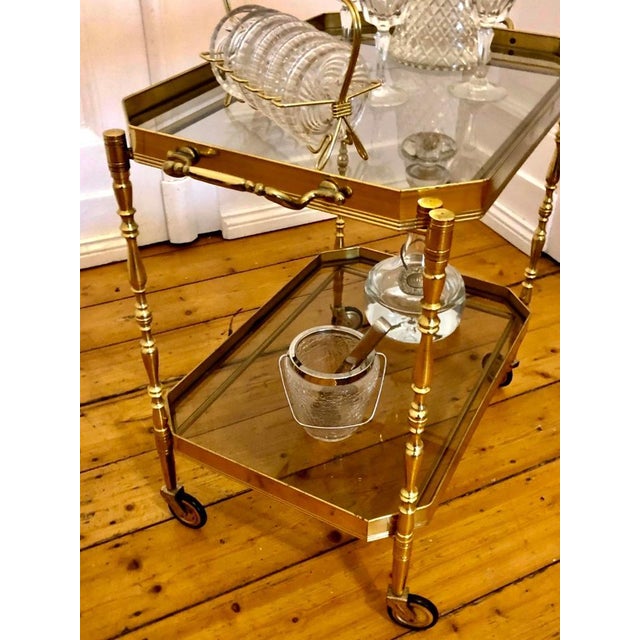 Metal Hollywood Regency Bar Cart in Brass, 1960s For Sale - Image 7 of 12