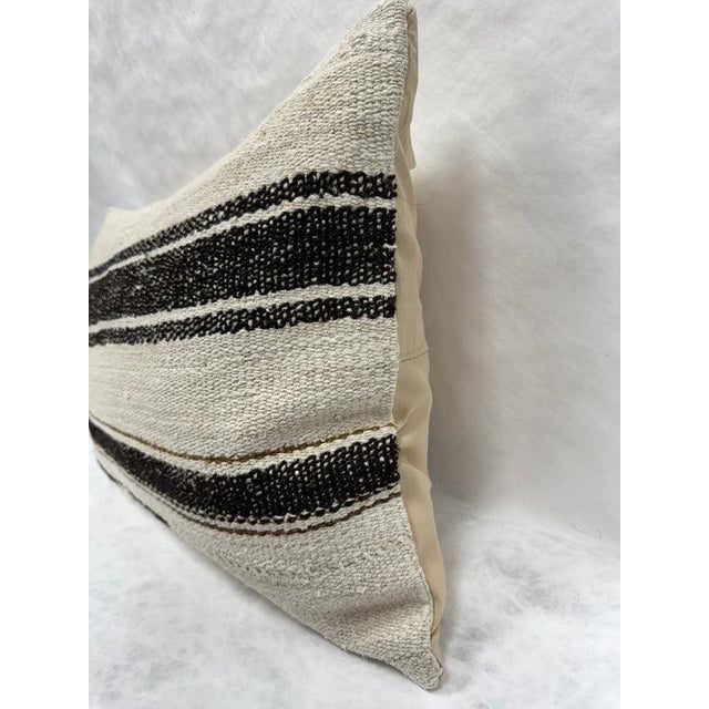 Contemporary Turkish Hemp Pillow Cushion Natural Brown Beige Pillow Cushion Cover 16" x 24" For Sale - Image 3 of 4