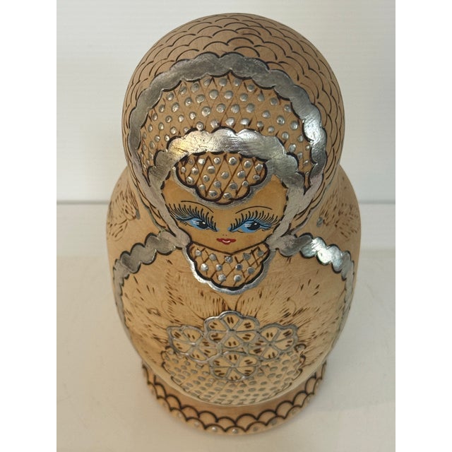 Signed Soviet Russian Matryoshka Nesting Doll Set W/ Pyrography Decor 6.25” Tall For Sale In Phoenix - Image 6 of 12