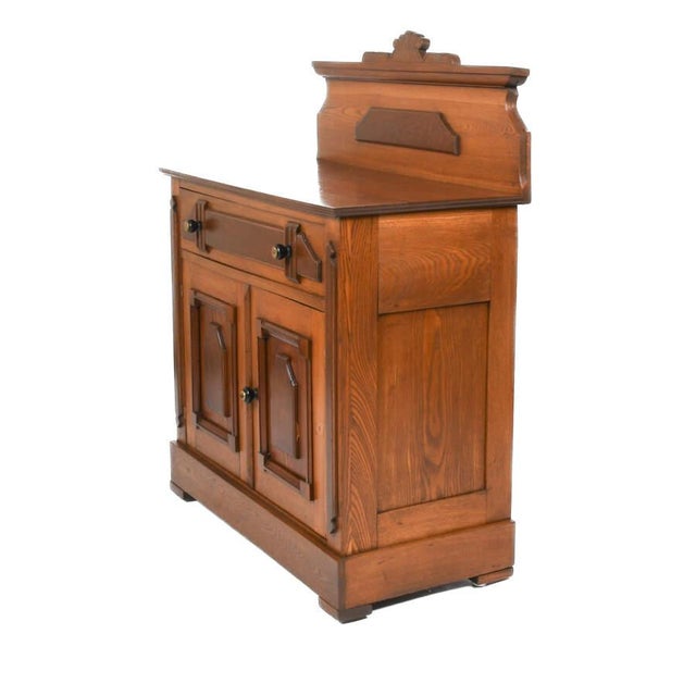 19th Century Antique Victorian Walnut Dry Sink Washstand With Backsplash For Sale - Image 5 of 7