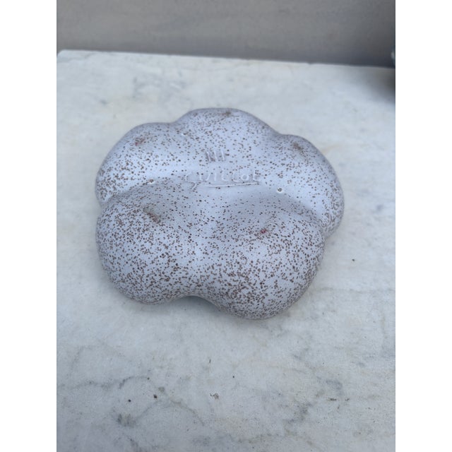 Vallauris Mid-Century French Majolica Catchall Vide -Poche Marcel Guillot For Sale - Image 4 of 4