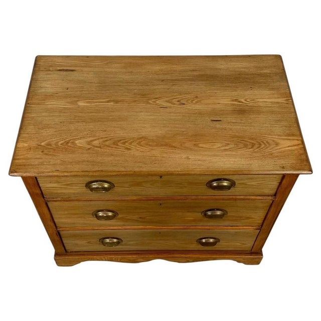 Antique English Ash Chest of Drawers, 1900s For Sale - Image 4 of 12