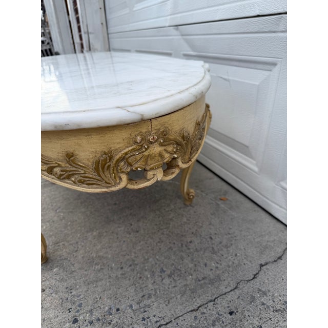 Vintage French Louis XV Style Marble-Top Coffee Table With Carved Floral Apron and Cabriole Legs For Sale In New York - Image 6 of 12