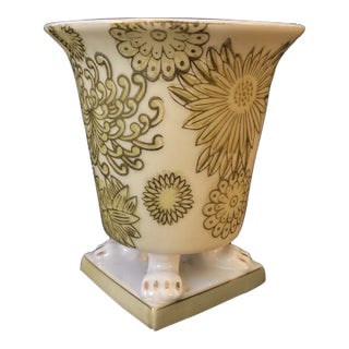 Vintage Andrea by Sadek Porcelain "Footed" Cache Pot For Sale